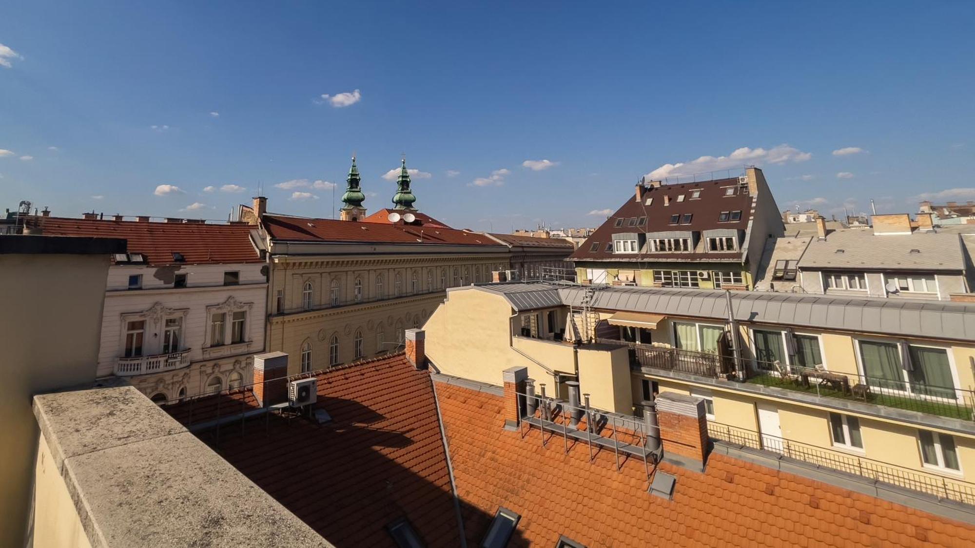 Luxurious Penthouse In The Heart Of Budapeste Exterior foto